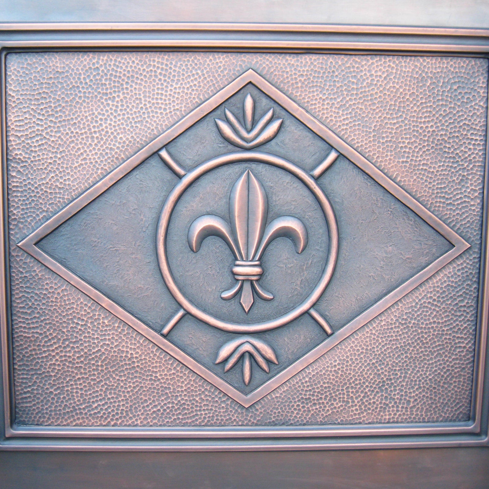 Eliterangehood box copper range hood with apron & rivets